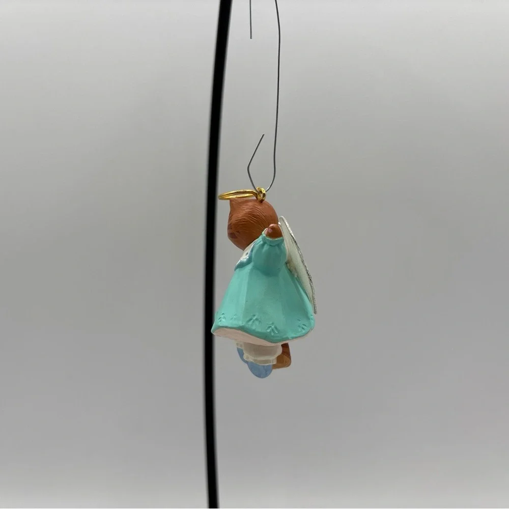 Hallmark keepsake ornament